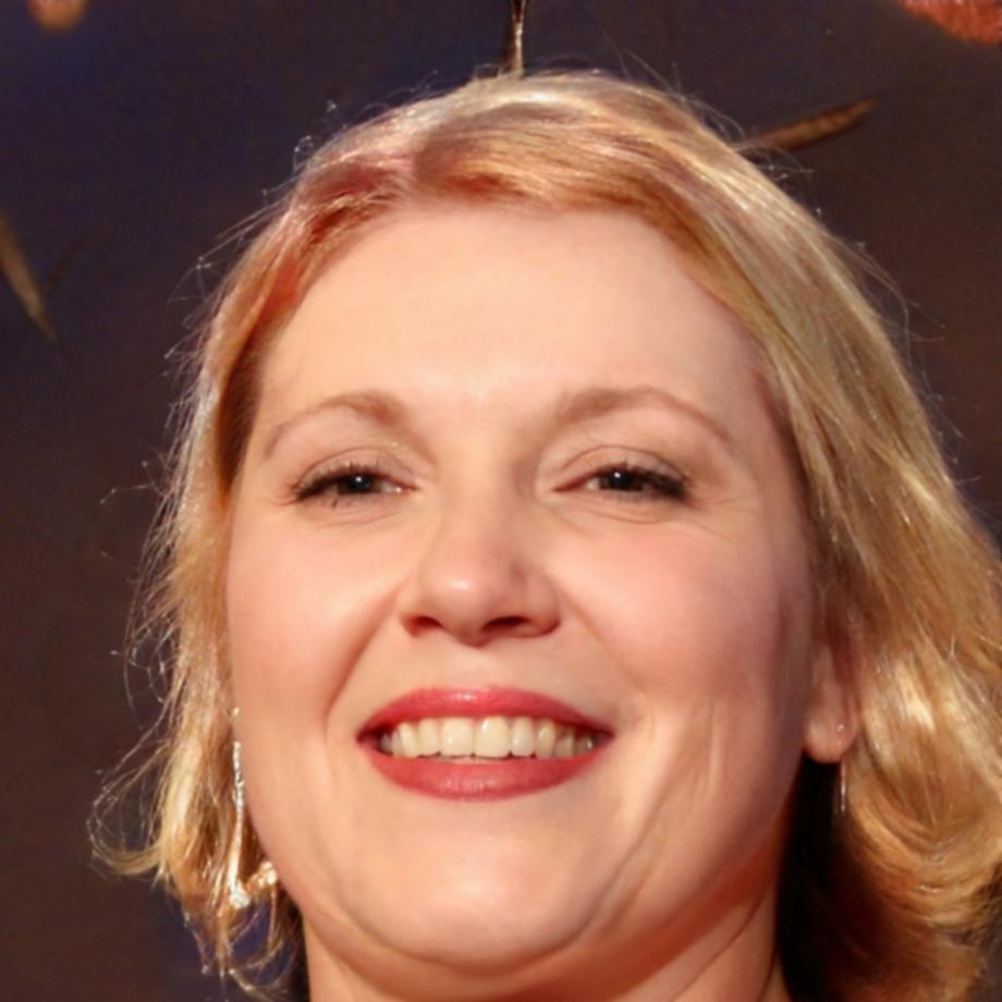 Retrato profesional de Minerva Castelló